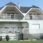 Ludika Vendeghaz Balatonfüred