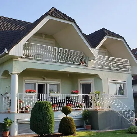 Lägenhet Ludika Vendeghaz Balatonfüred